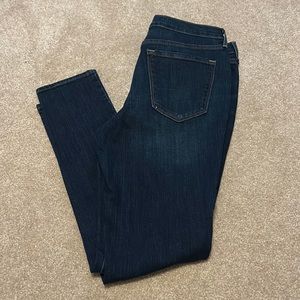 Old Navy women’s curvy skinny jean